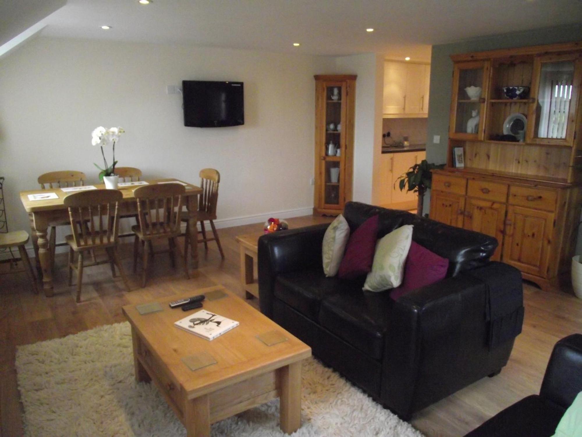Carpenters Cottages Llanishen Luaran gambar